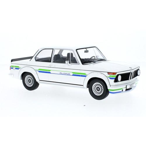 bmw 2002 miniature