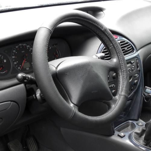 Couvre volant peugeot 306 100/% cuir noir véritable