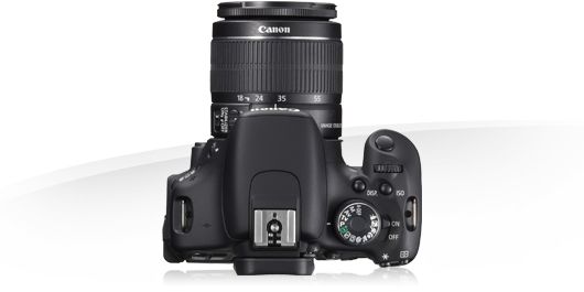 Appareil Photo Reflex Canon Eos 600d Objectif Ef S 18 55 Mm Is