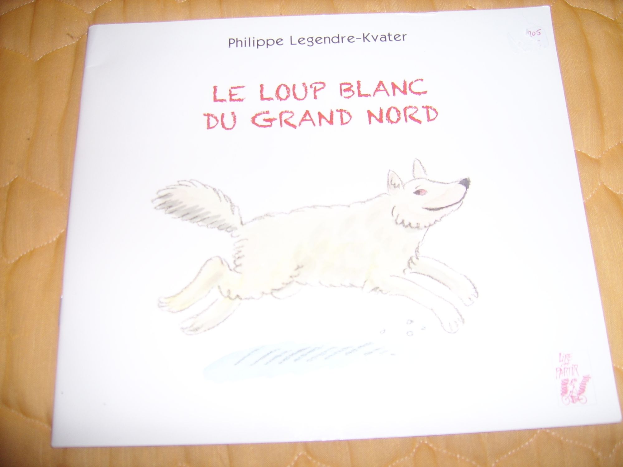 le loup blanc du grand nord