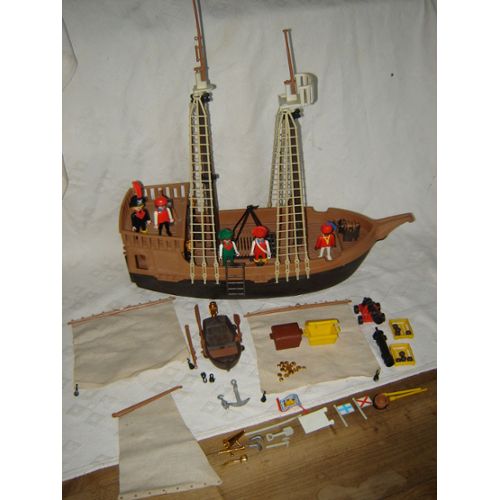 bateau pirate playmobil 3550