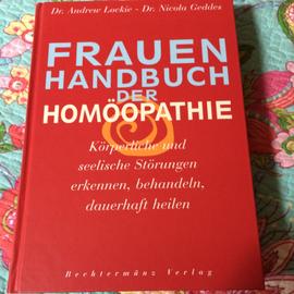 Frauenhandbuch der Homöopathie - Dr. Andrew Lockie