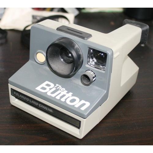Polaroid The Button