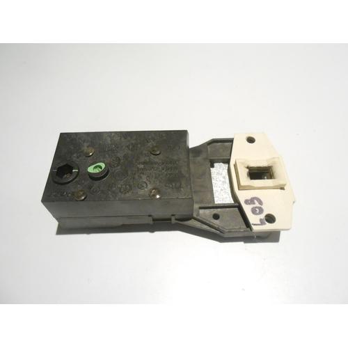 Sã©Curitã© De Porte Indesit Lave Linge Wgd 834 T Fr S/N : 602 013 050 (Wgd834Tfr S/N: 602013050)