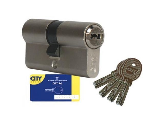 Cylindre Cavers ISEO City ISR6 - 2 entrées de clé - Même variure V9 AGL004302 - Nickelé - 30 x 30 mm