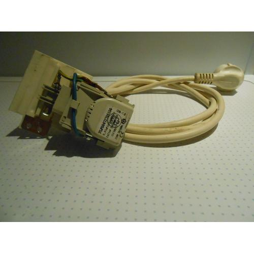 Filtre Antiparasite 0.47Uf 10A Rã©F: Plf00472705100 Lave Linge Ariston Hotpoint Indesit