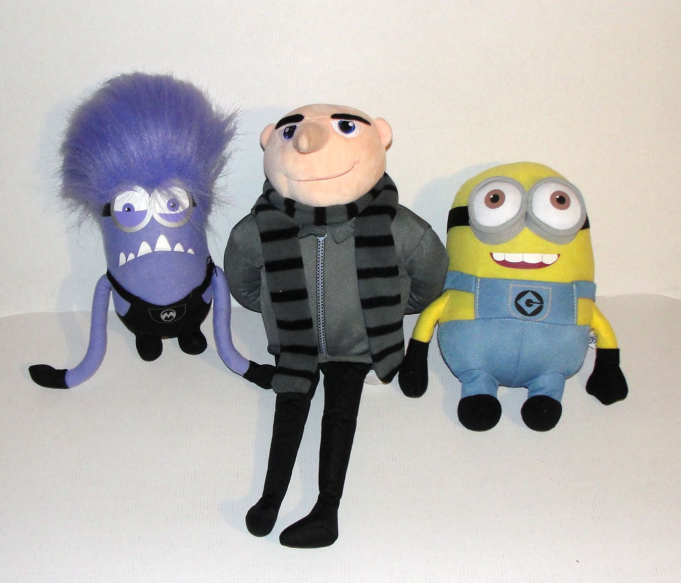 peluche géante minion