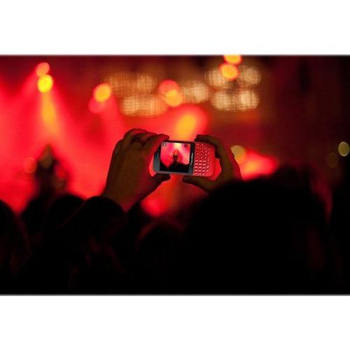 Blackberry Q5, Rouge