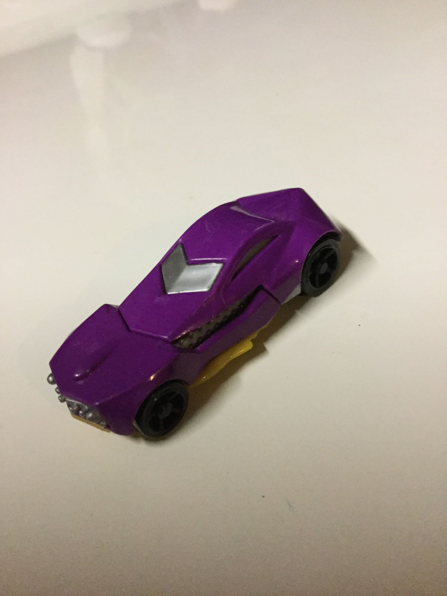 voiture barbie violette