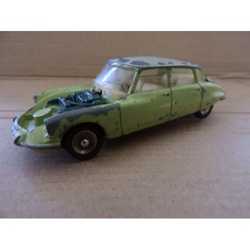 citroen ds 19 dinky toys