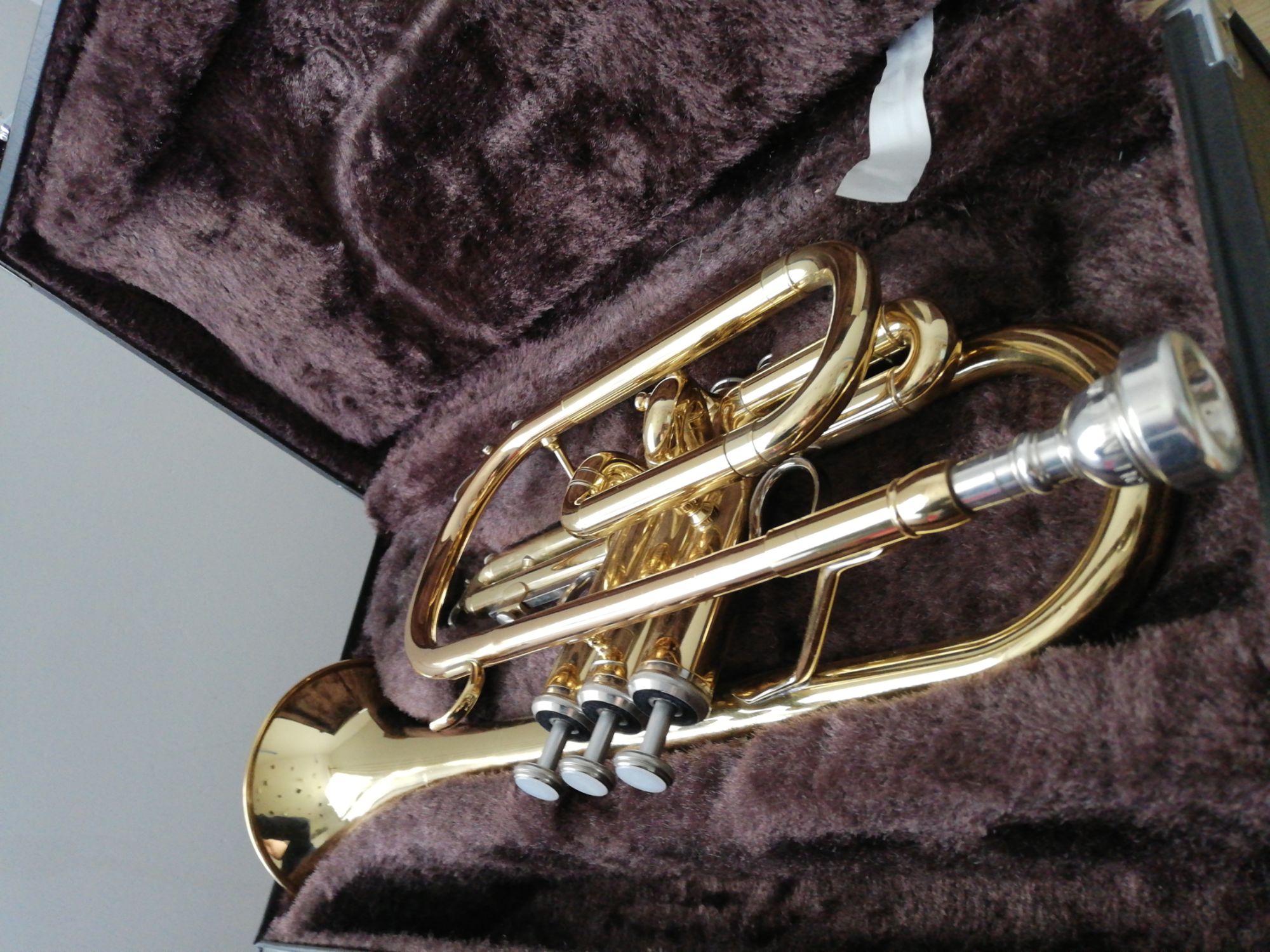 Instrument d’occasion Plus que 4 à 75