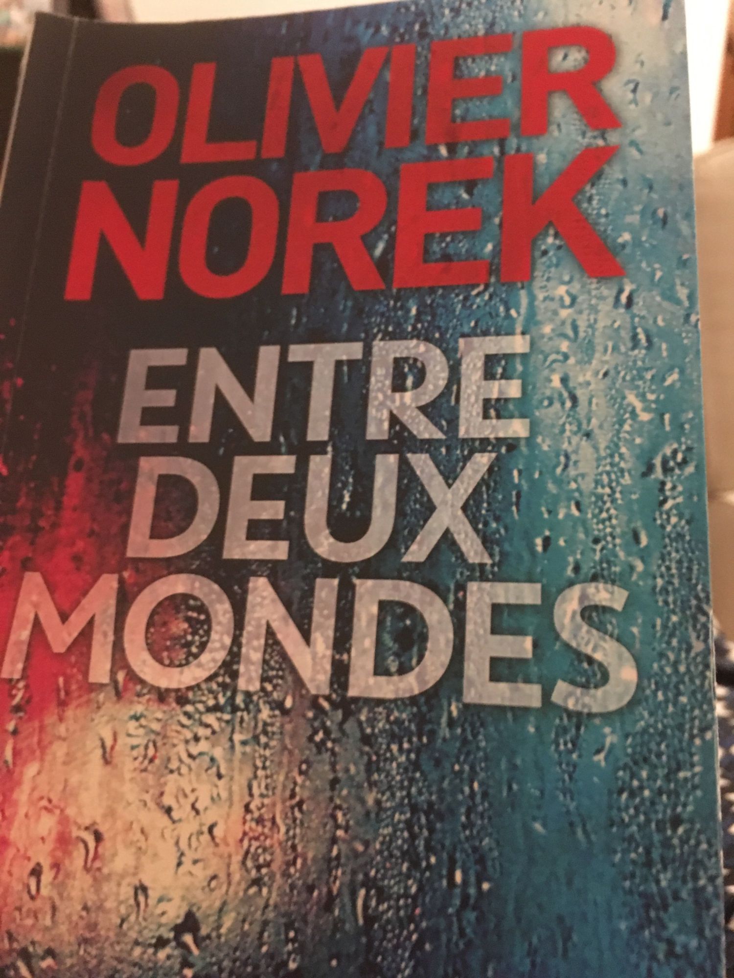 voir fiche du livre Entre deux mondes