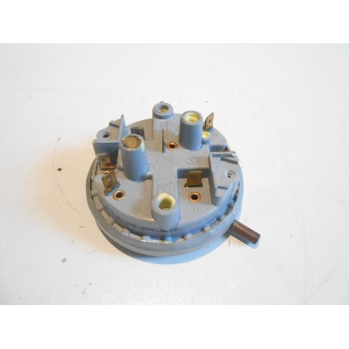 Pressostat Tnr.1572752 Lave Linge Miele W747
