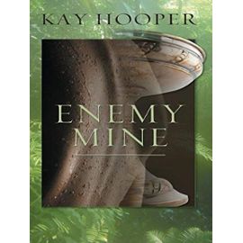 Enemy Mine (Wheeler Large Print Compass Series) - Kay Hooper