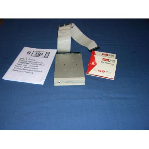 Iomega Zip 100 - Lecteur De Disque - Zip (100 Mo) - Scsi - Externe - Bleu