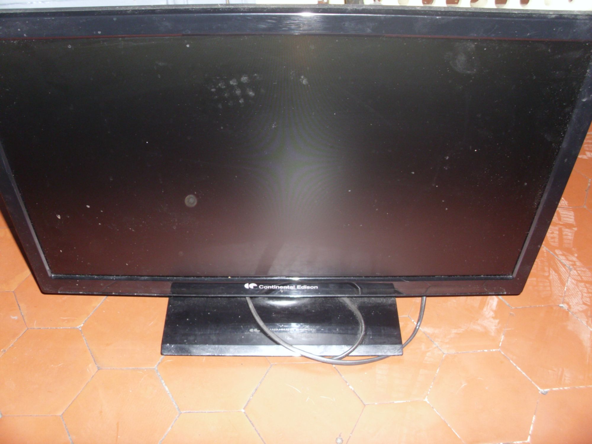 tv lcd continental edison d'occasion  