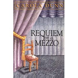 Requiem for a Mezzo (Thorndike Paperback) - Carola Dunn