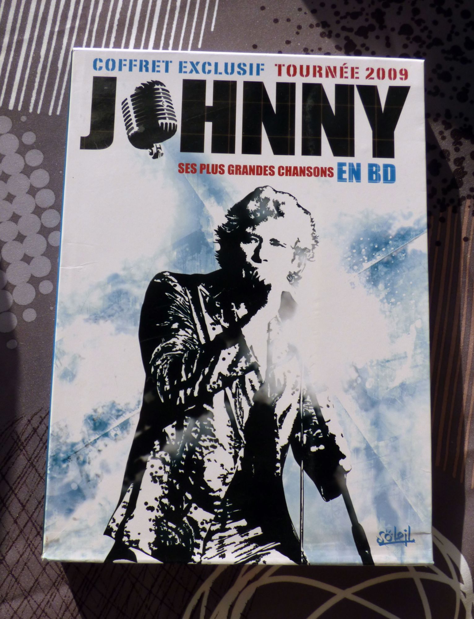 Johnny Hallyday Coffret T02 + T01 Gratuit (NED)