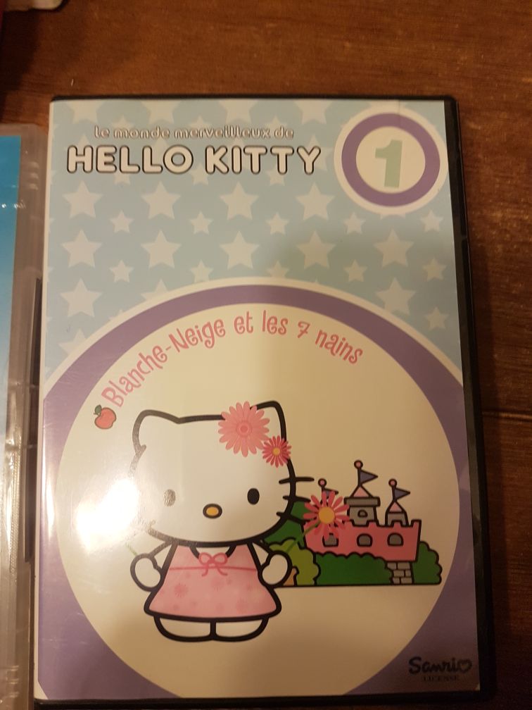 Dvd hello kitty d'occasion  