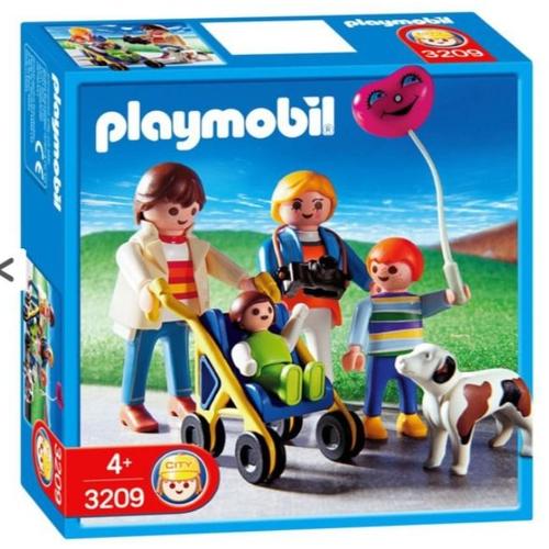 playmobil famille poussette