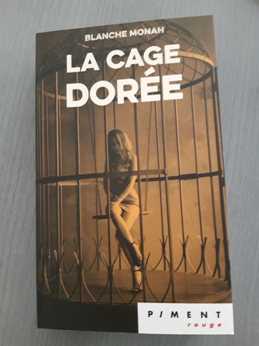 LA CAGE DOREE