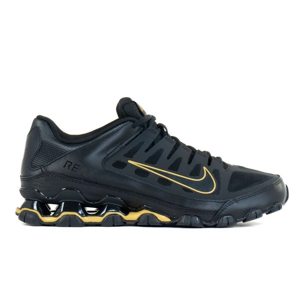Baskets basses Nike REAX 8 TR