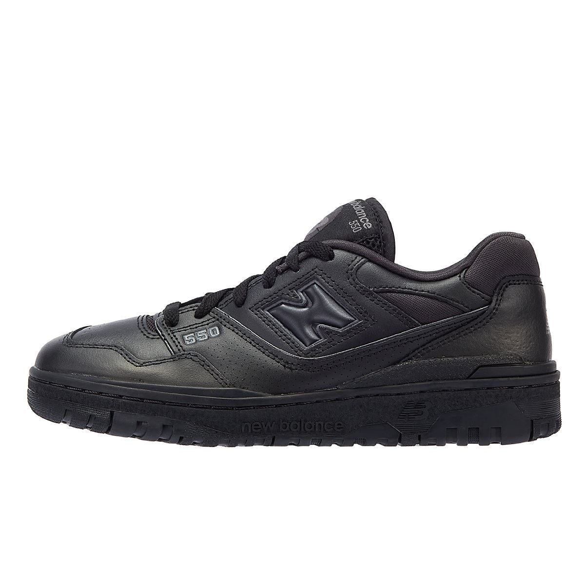 new-balance-550-baskets-noires-monochromes-43-rakuten-0195907816240