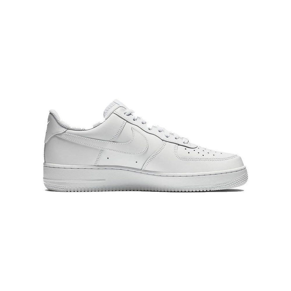 Baskets Basses Nike Air Force 1 07 - 44 1/2