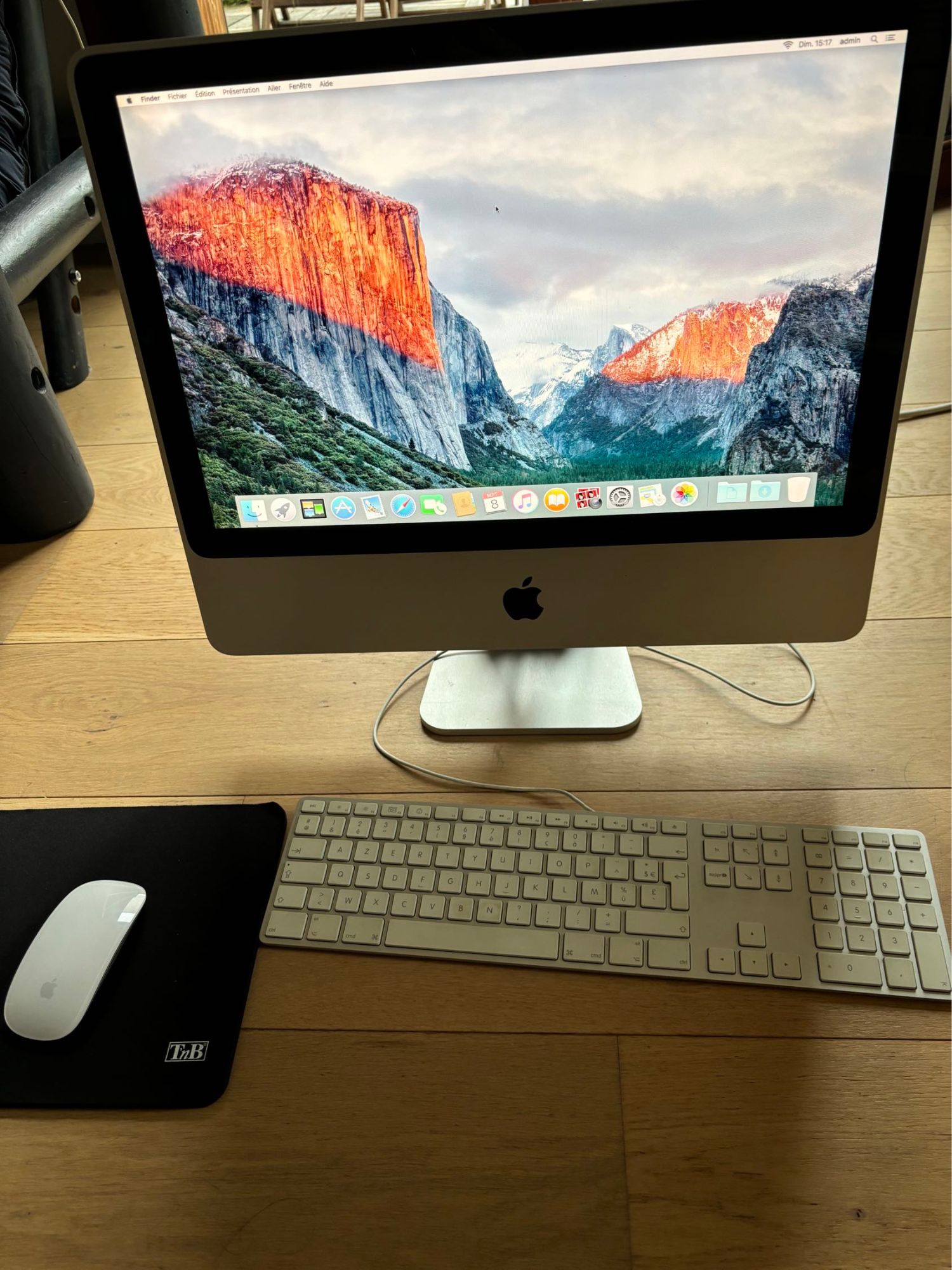 Apple iMac Core 2 Duo 2.66 GHz 2 Go RAM 320 Go