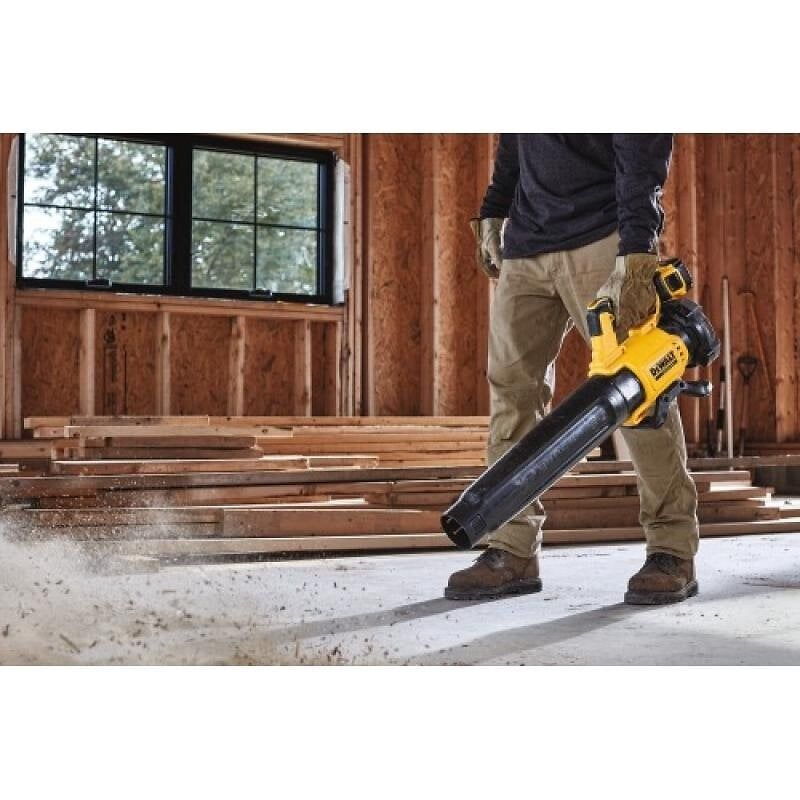 DEWALT DCMBL562P1 QW XR 18V 5Ah 200 kmh 1 Souffleur Sans Fil Buse concent. flux d'air Avec batterie - vue 2