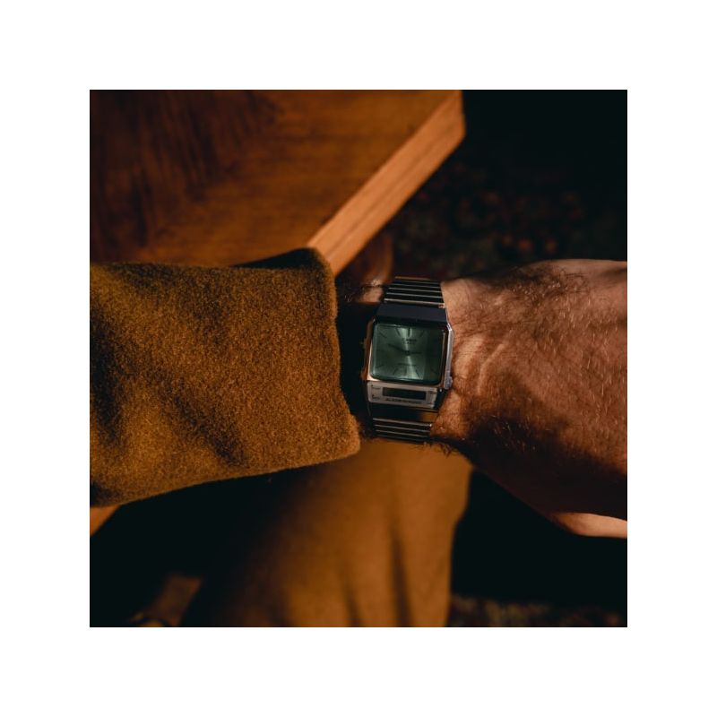 Montre Casio AQ 800EC 2AEF 32mm 3ATM Unique