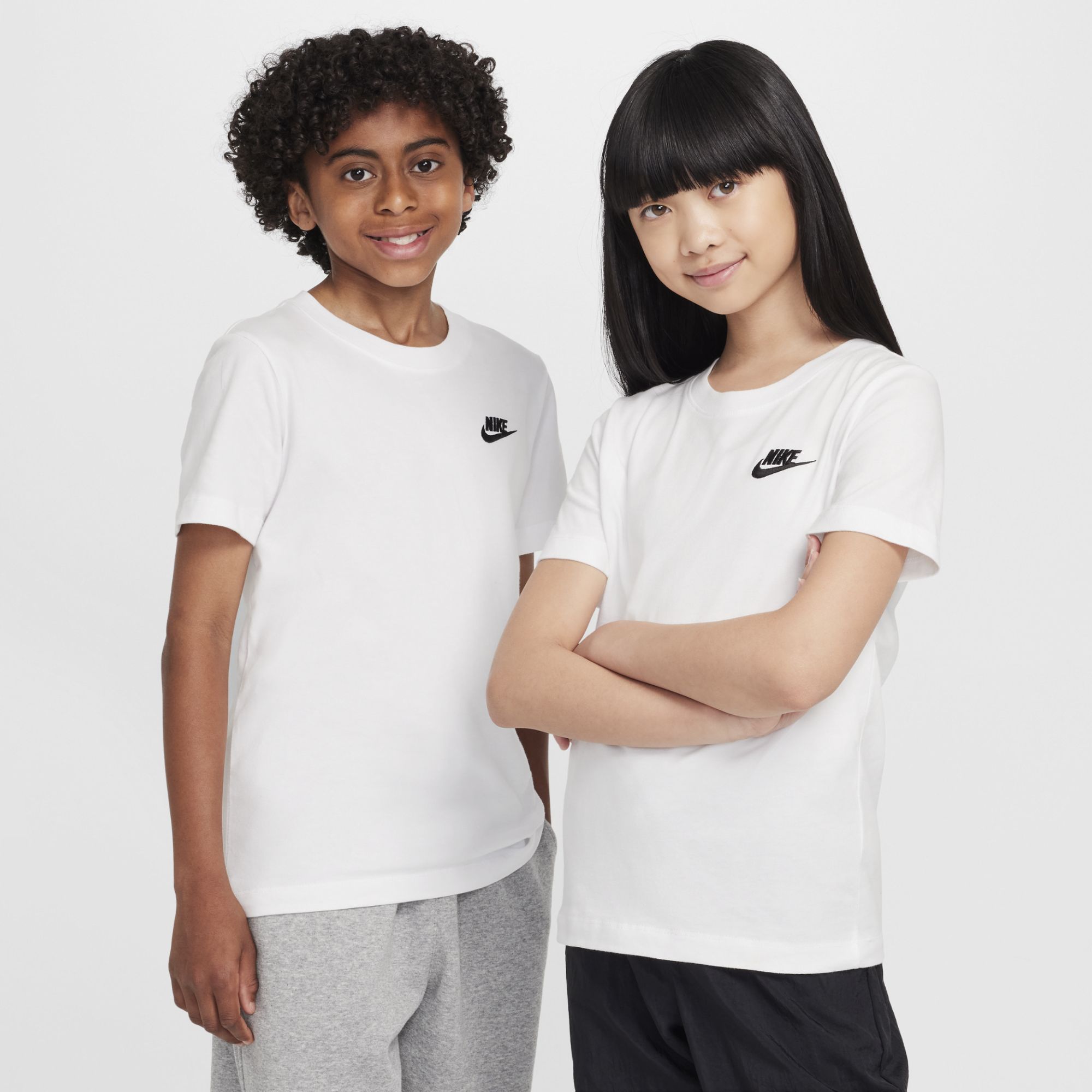 T shirt enfant Nike K nsw tee emb futura lbr - vue 9