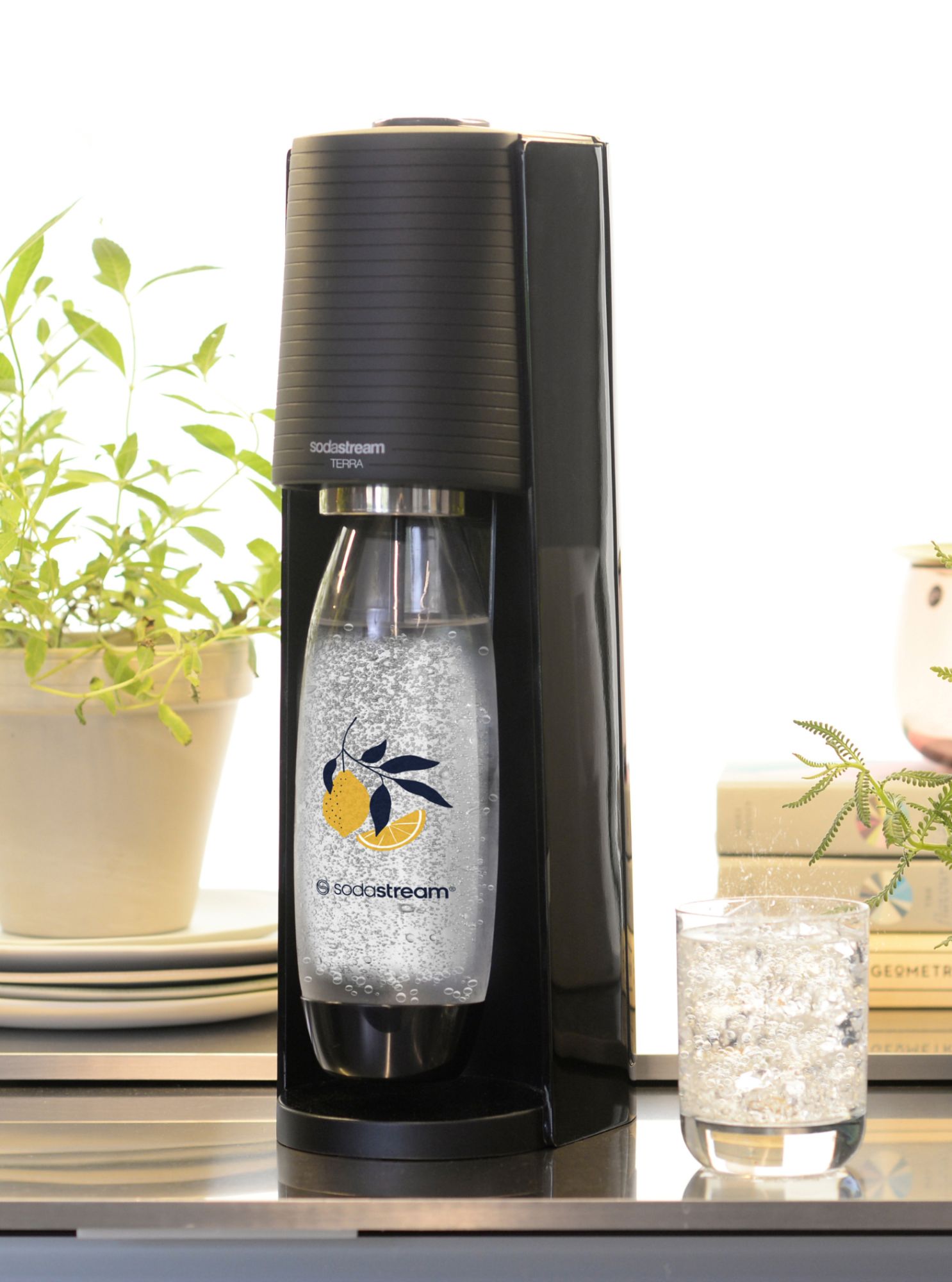 Machine À Eau Pétillante Terra + Une Bouteille 1 Édition Limitée Citron Sodastream - vue 2