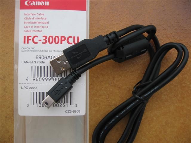 Canon IFC-300PCU - Câble de synchronisation pour appareil photo - USB (M) pour connecteur pour appareil photo numérique (M) - 1.5 m - noir - pour Canon MV850; Digital IXUS i; LEGRIA HF G40, HF...