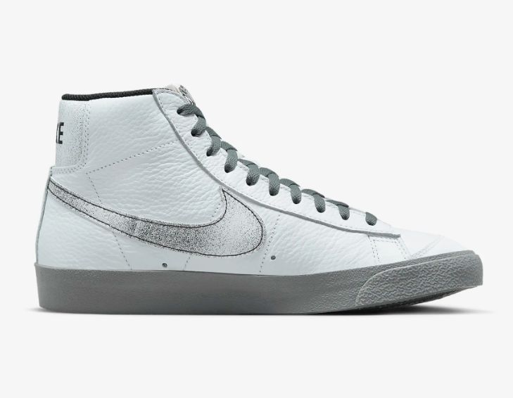 Nike Blazer Mid 77 Emb Hommes Trainers Dv7194 100 - 42