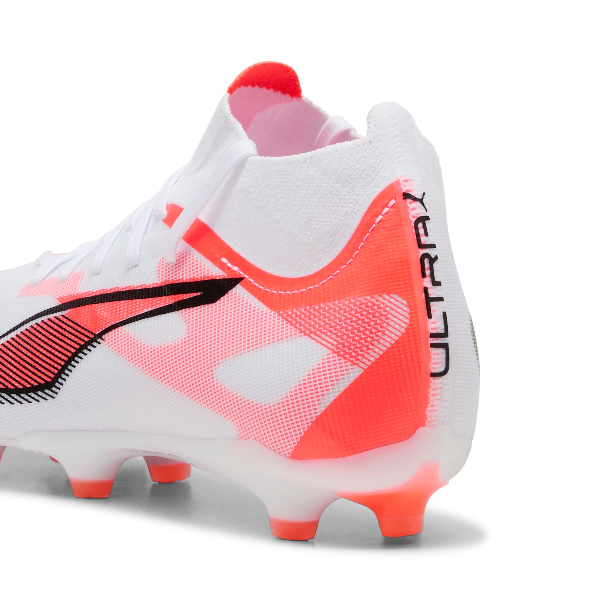 Puma Chaussures De Football Ultra 5 Match+ Fg/Ag Femme, Chaussures, Blanc/Noir/Glowing Rouge, 37