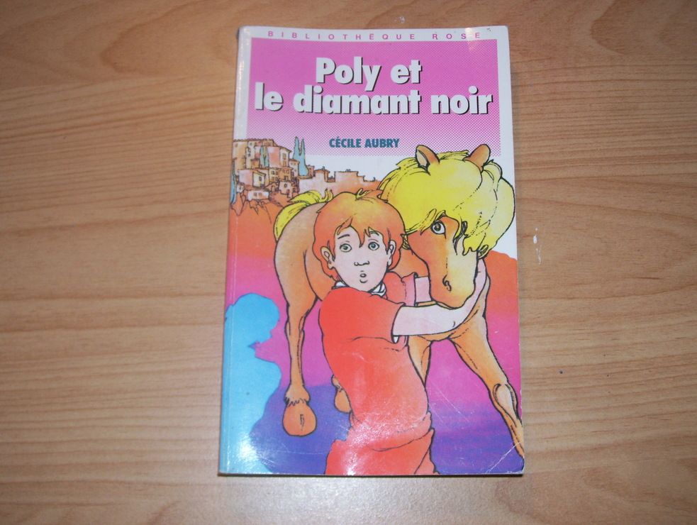 Poly et le diamant noir (Bibliothèque rose)