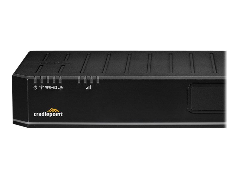 Cradlepoint E300 Series Enterprise Router E300 C18B Routeur sans fil WWAN 10GbE ports WAN : 6 Wi Fi 6 Bi bande 4G 5G fixation murale avec de NetCloud Enterprise Branch...