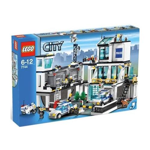 Lego - 7744 - City - Jeux De Construction - Le Poste De Police