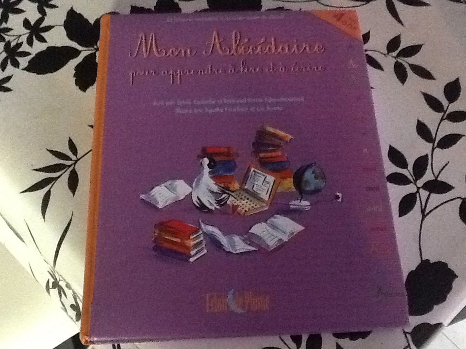 Mon abécédaire pour apprendre à lire et à écrire