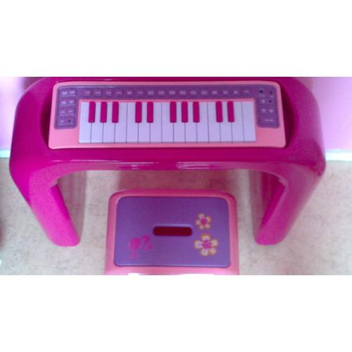 barbie piano