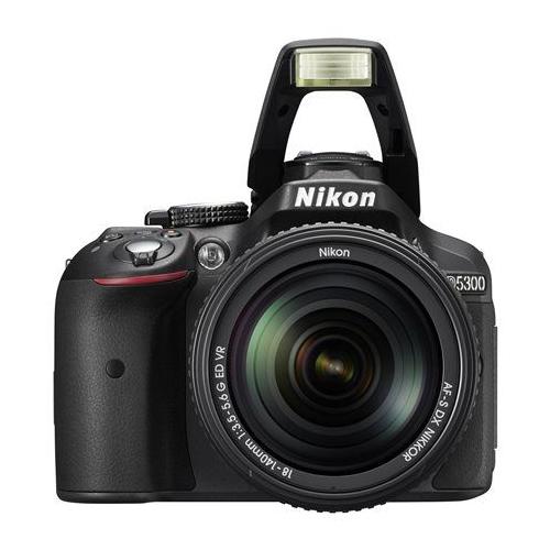 Nikon D5300 + Objectif Af-S 18-55 Mm Vr