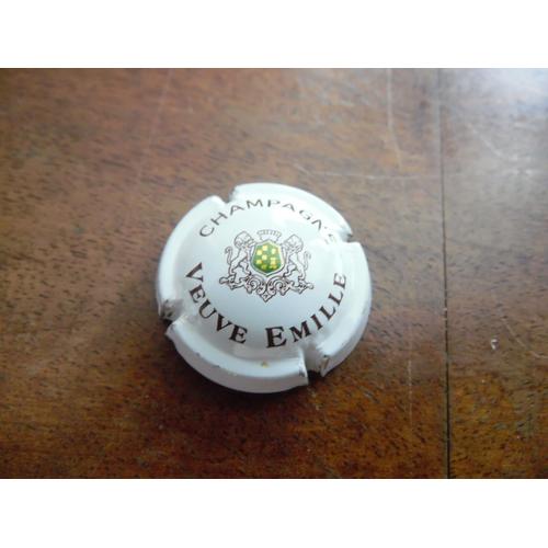 CAPSULE DE CHAMPAGNE EMILLE*