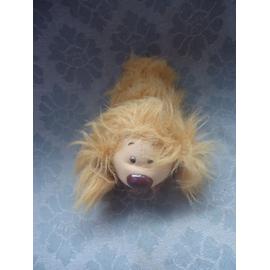 petit chien peluche