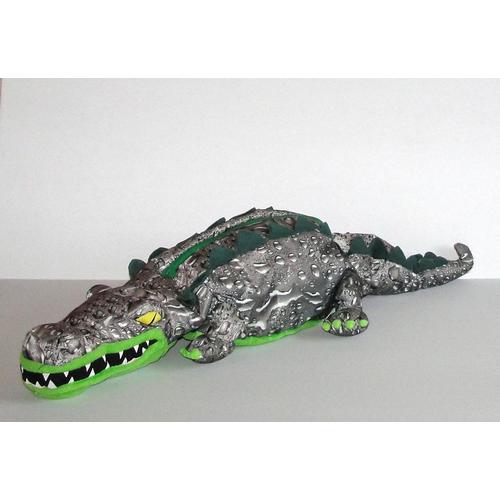 grande peluche crocodile