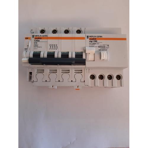 contacteur 25 A 400v merlin gerin 15371