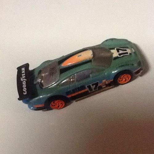 voiture de course hot wheels