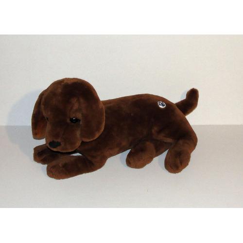 peluche chien marron