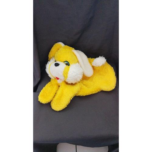 peluche chien jaune