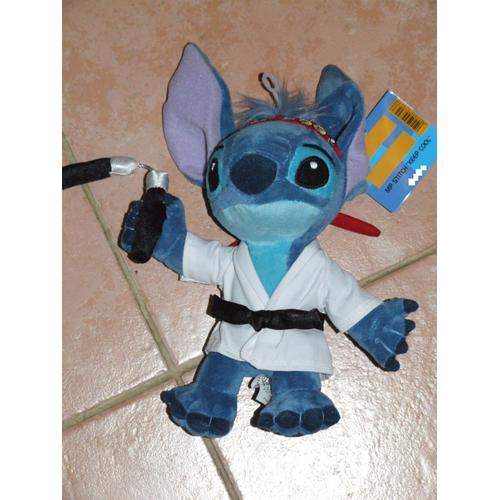 stitch peluche géante